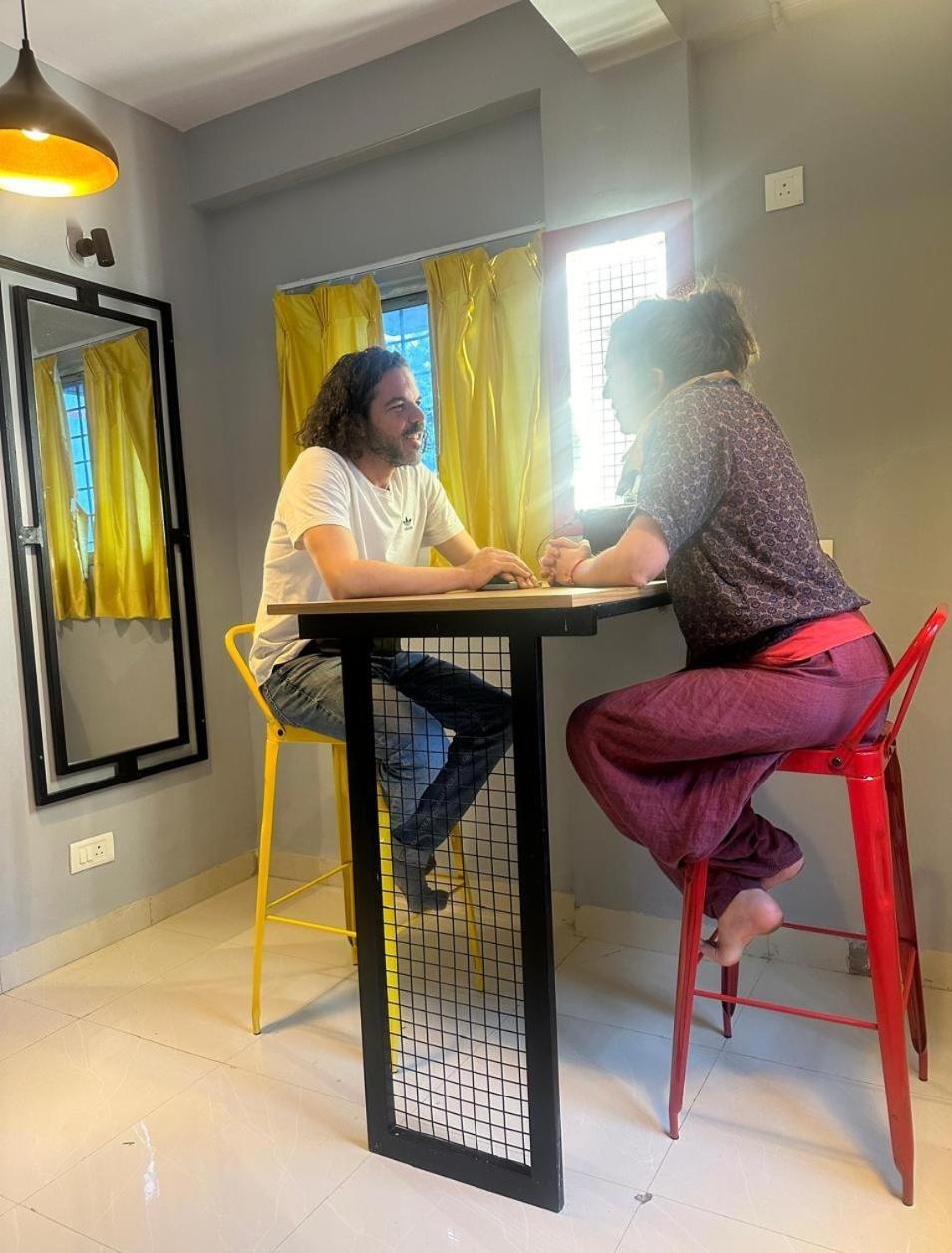 Travotale Hostel And Cowork Koregaonpark Pune Extérieur photo